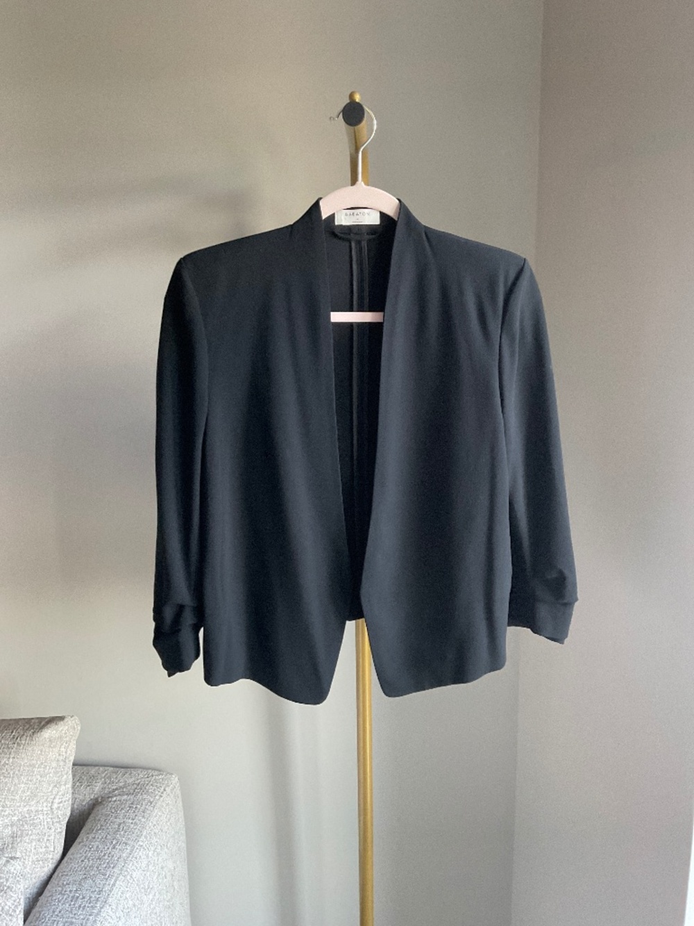 Aritzia Babaton Power Waist Blazer